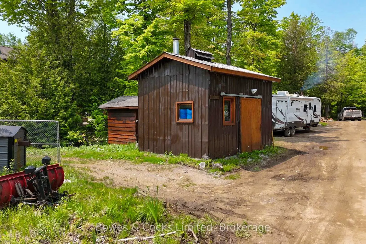 Additional image 19 of 2070 Fortesque Lake Road