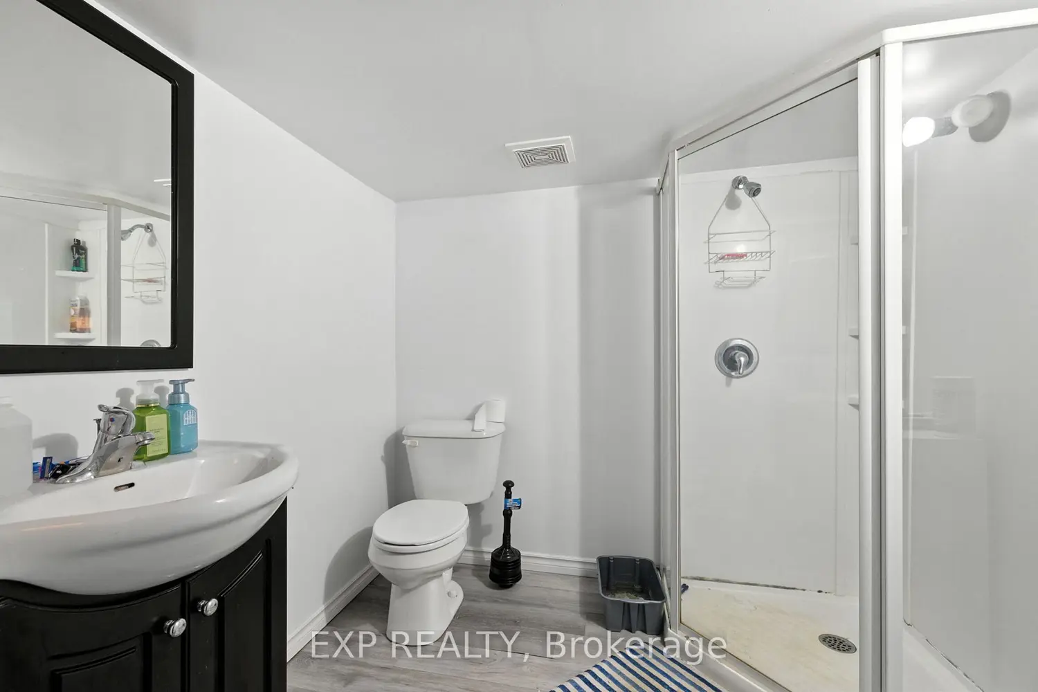 Additional image 15 of 20 Barrington Avenue