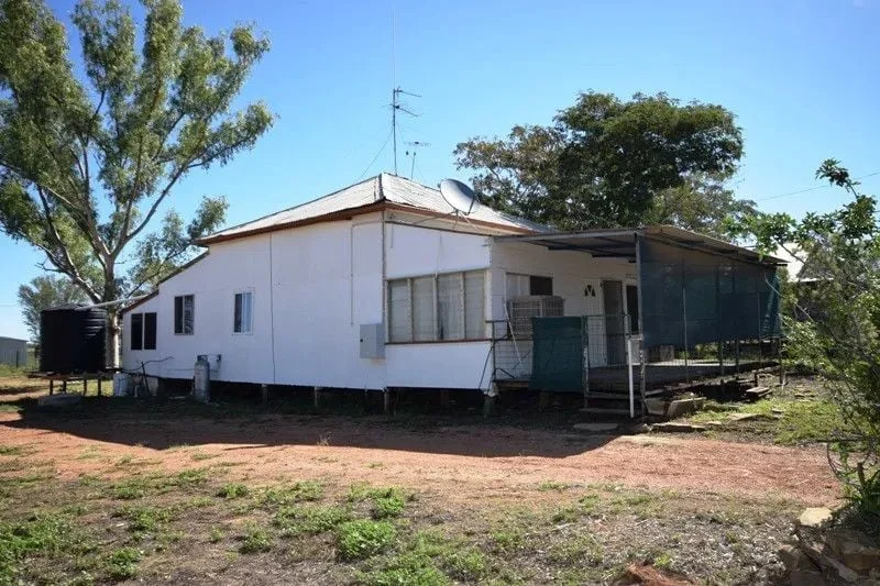 Additional image 17 of 30-32 Flinders Street, Ilfracombe QLD 4727