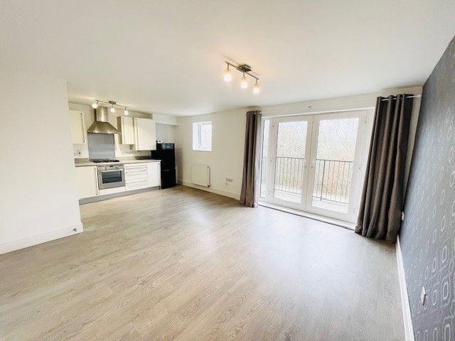 Additional image 3 of 2 bed flat to rentNavigators Court, Bristol BS20