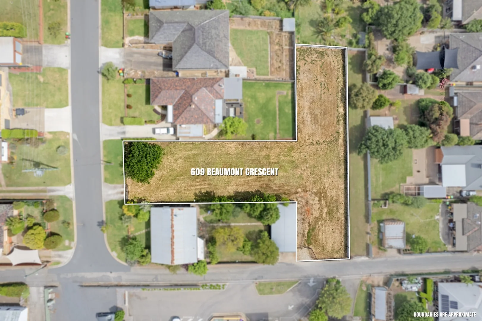 609 Beaumont Crescent, East Albury NSW 2640