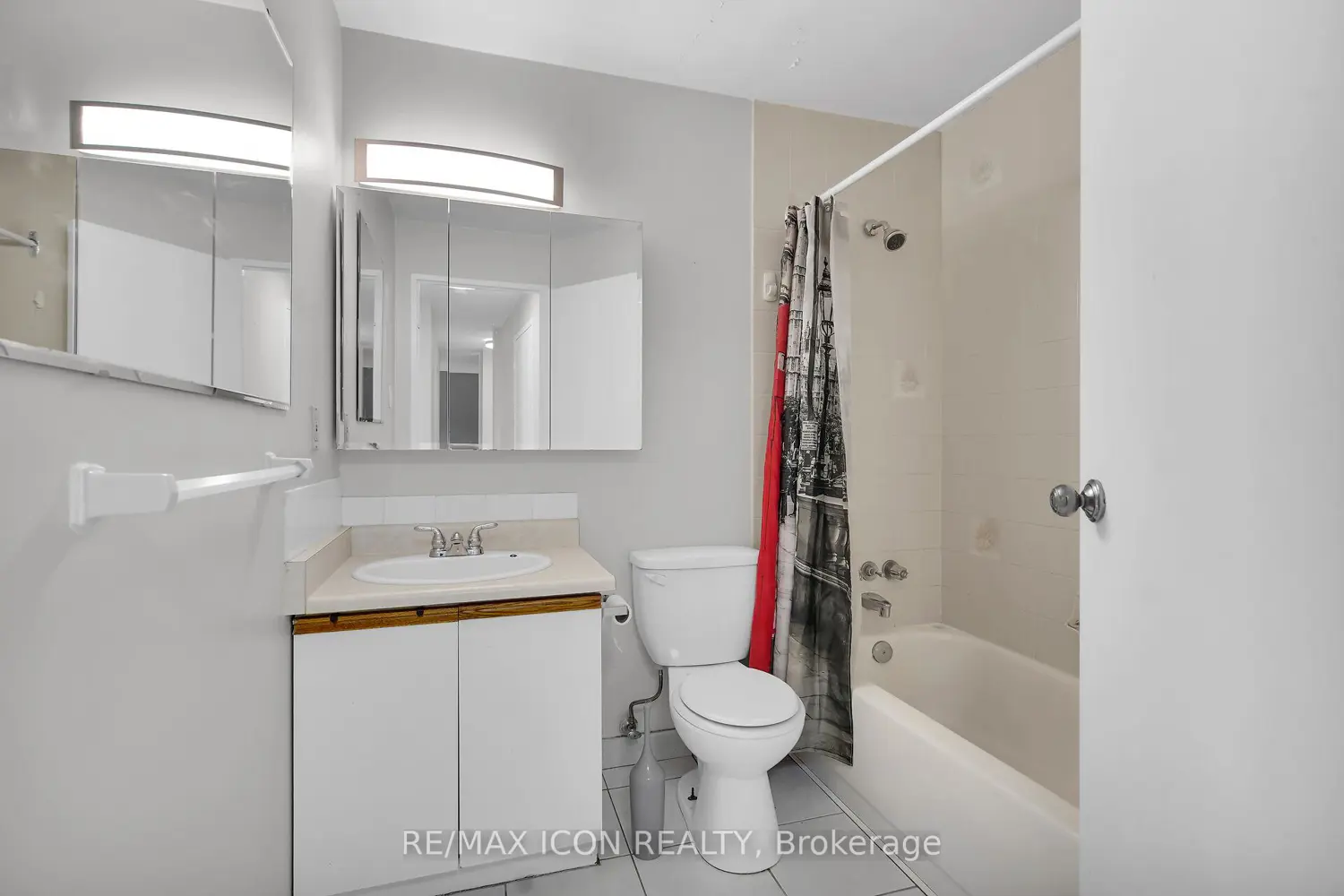 Additional image 12 of 650 Cheapside Street 408