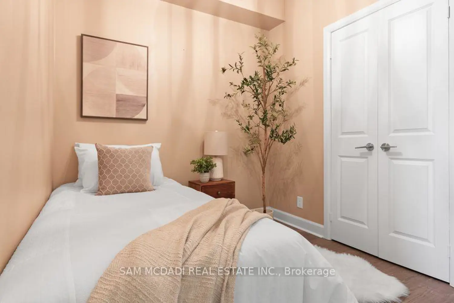 Additional image 5 of 80 Absolute Avenue 1805