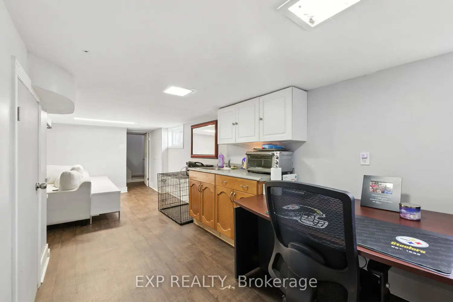 Additional image 12 of 20 Barrington Avenue