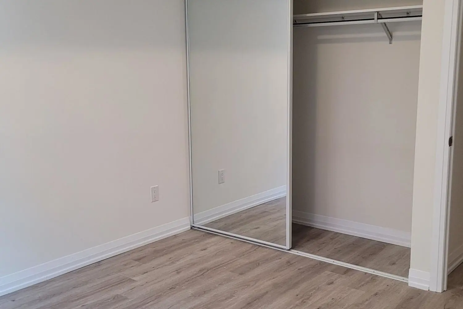 Additional image 9 of 3260 Sheppard Avenue 406