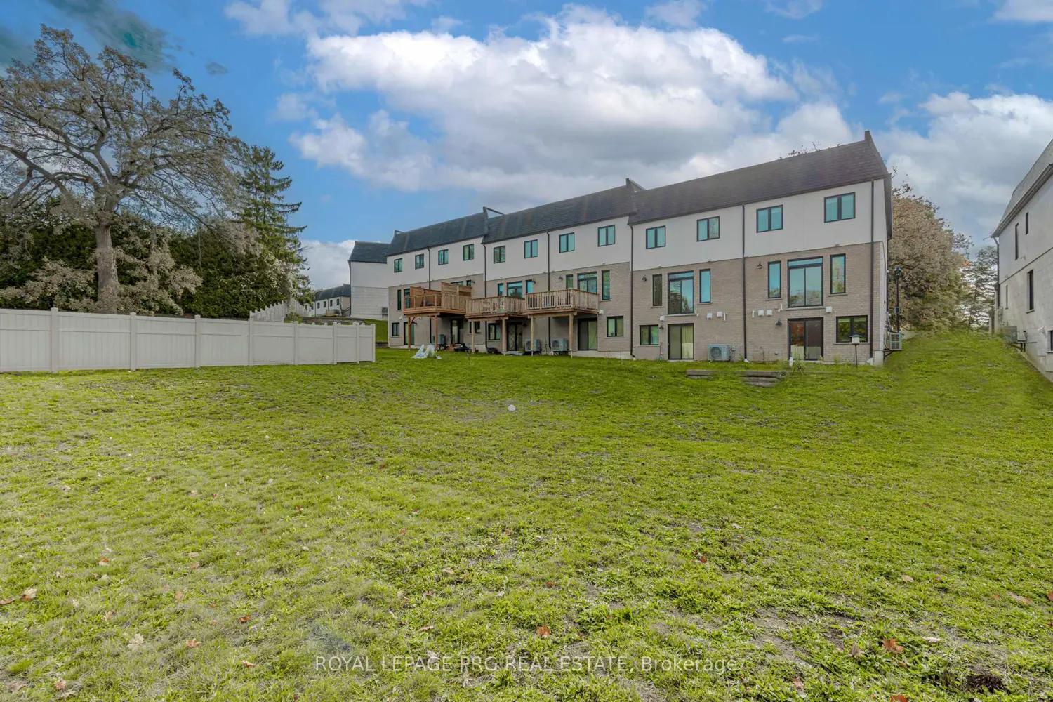 Additional image 20 of 143 Elgin Street 6