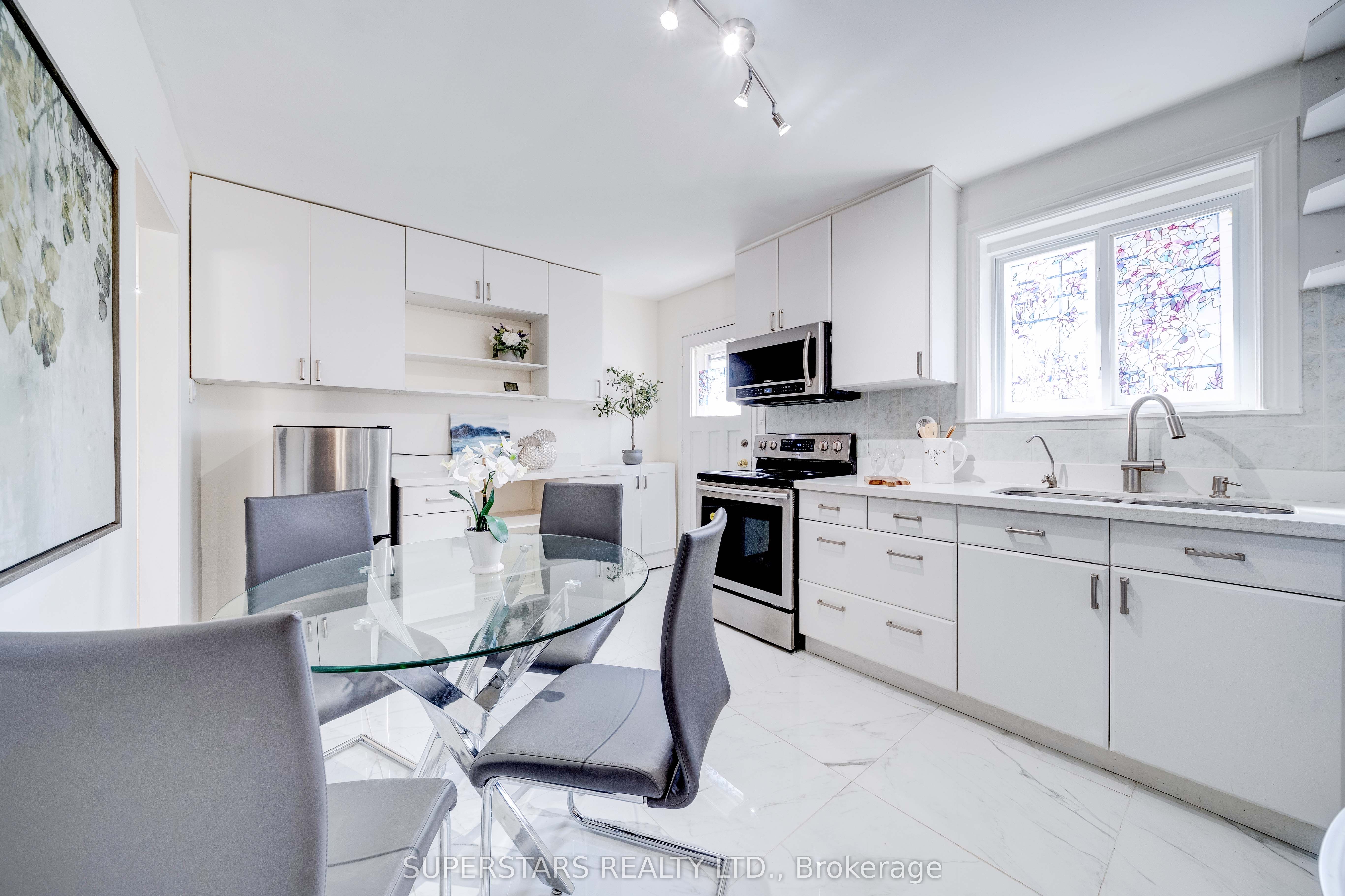 199 Patterson Street, Newmarket, ON, L3Y 3L5