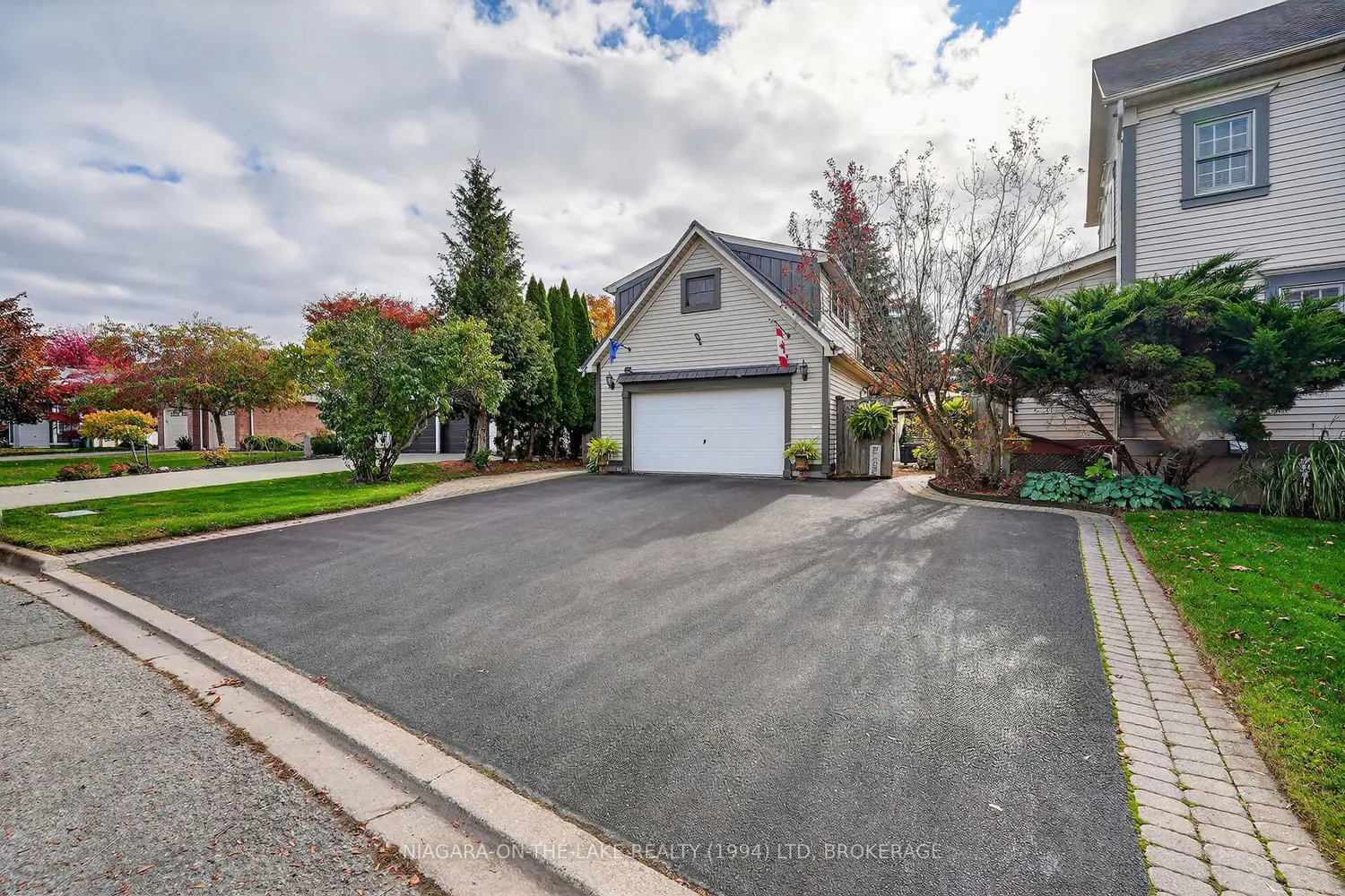 Additional image 18 of 642 Simcoe Street