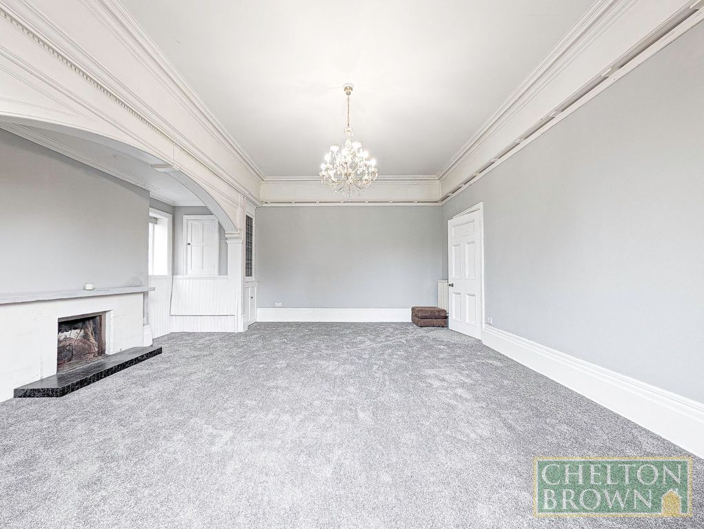 Additional image 3 of 3 bed flat to rentThe Crescent, Northampton NN1