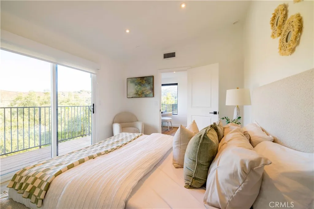 Additional image 21 of 4300 Camello Road, Woodland Hills, CA 91364