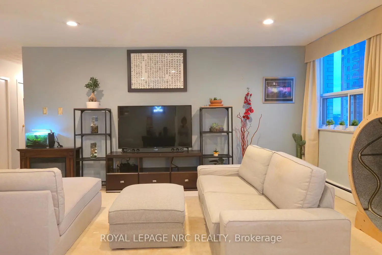 Additional image 2 of 35 Towering Heights Boulevard 1108