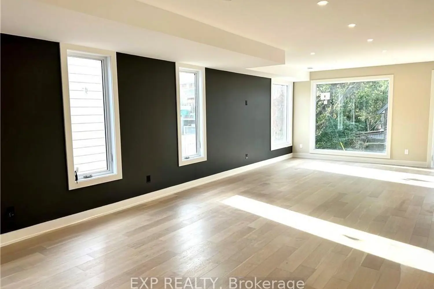 Additional image 4 of 25 O'meara Street A + B