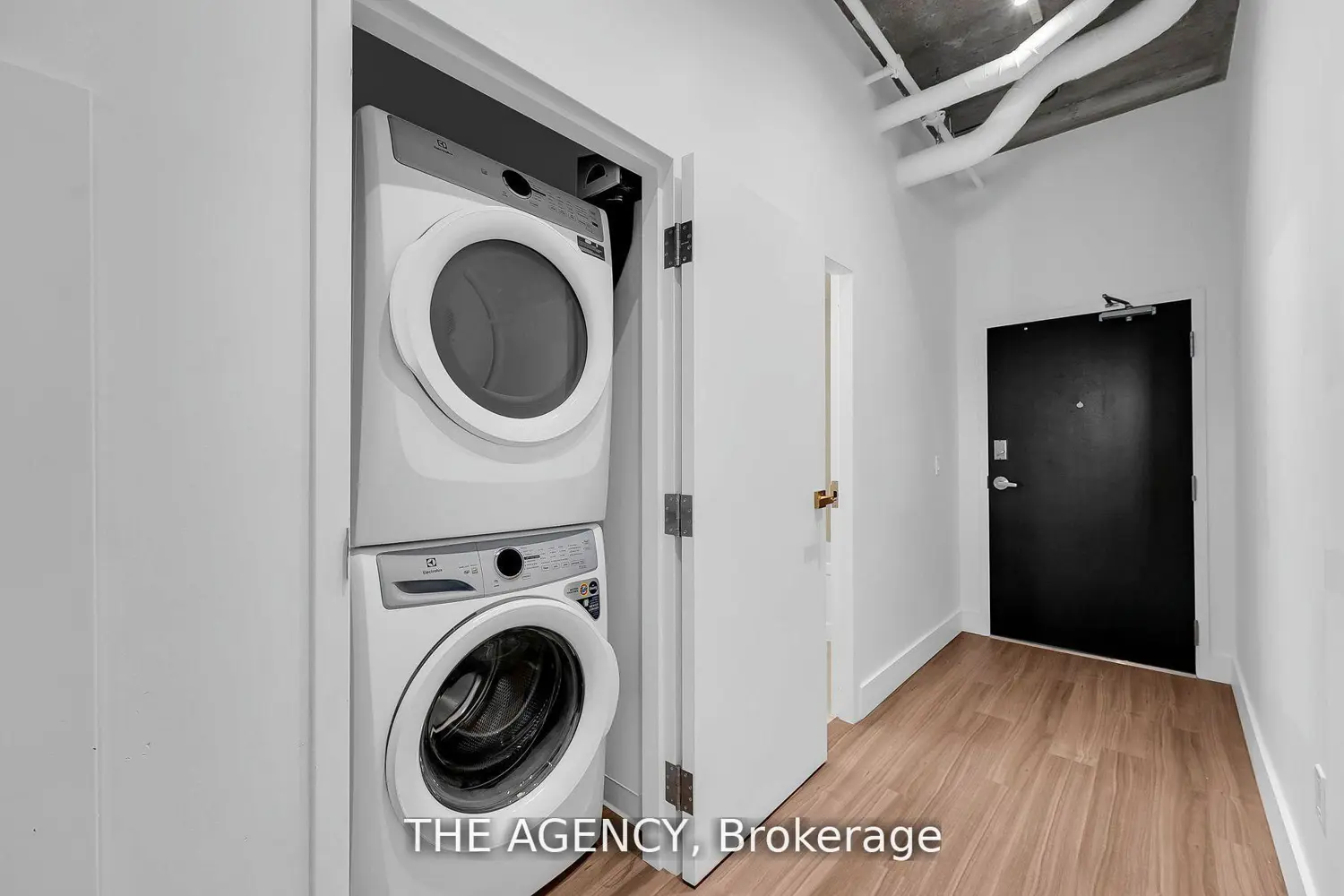 Additional image 10 of 120 Huron Street 221