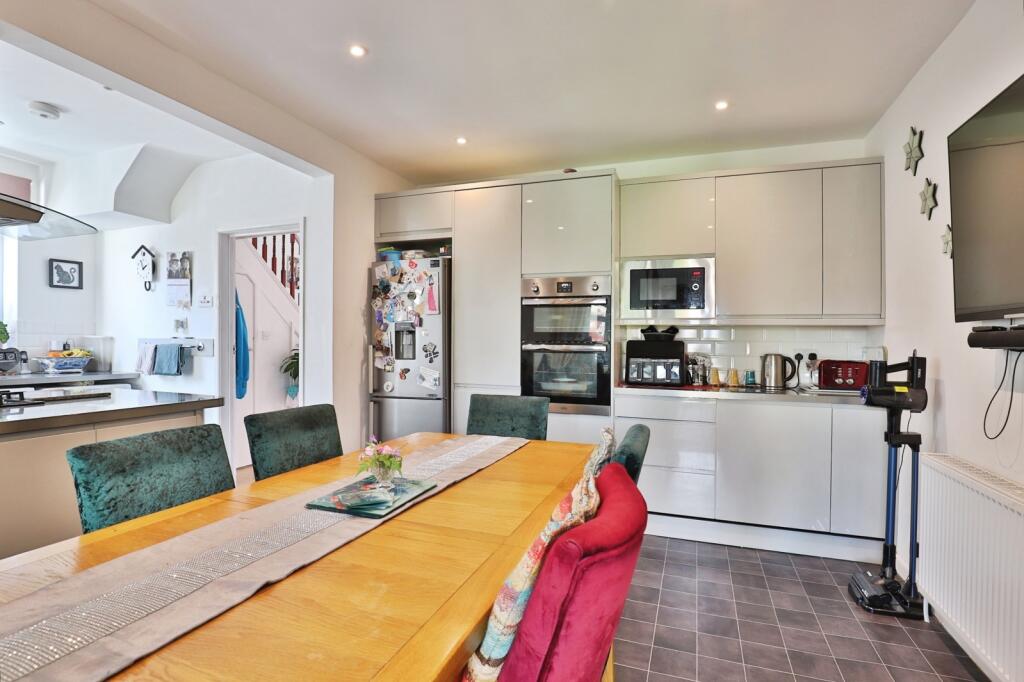 Additional image 19 of Hood Crescent, WALLISDOWN, Bournemouth, Dorset, BH10