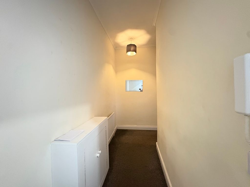 Additional image 2 of 2 bed flat to rentCraigie Avenue, Ayr KA8