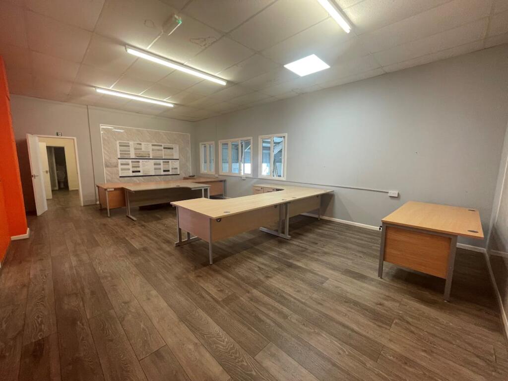 Additional image 5 of 10 Buckland Road, Pen Mill Trading Estate, Yeovil, BA21 5EA