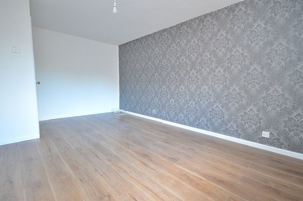Additional image 9 of 3 bed terraced house to rentLowlands Close, Northampton NN3