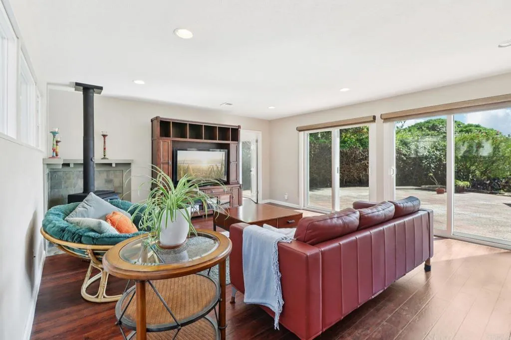 Additional image 89 of 1607 Hunsaker Street, Oceanside, CA 92054