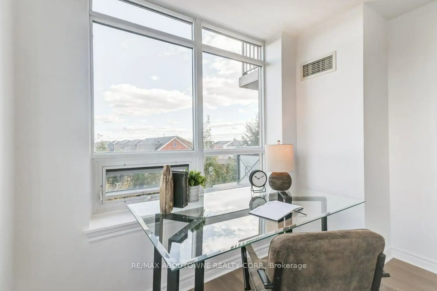 Additional image 14 of 2325 Central Park Drive 405