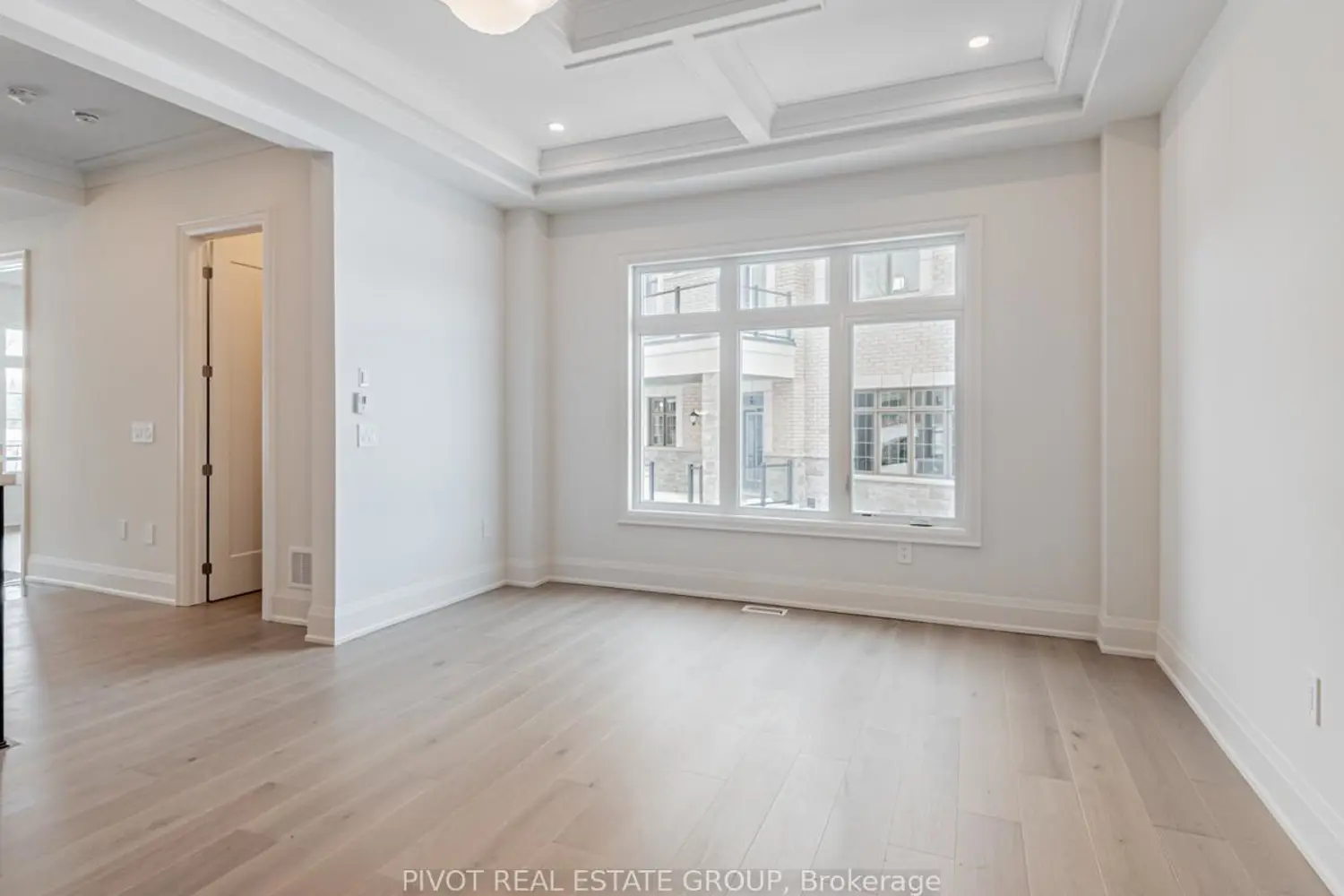 43 Montorio Drive photo 3