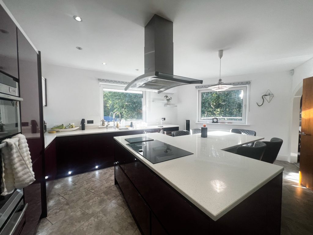 Additional image 3 of 4 bed detached house to rentSwanland Garth, North Ferriby HU14