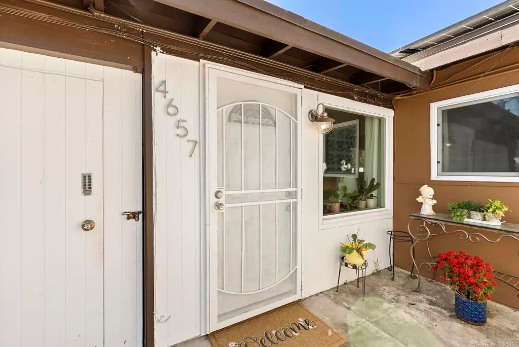 Additional image 5 of 4657 Chateau Place, San Diego, CA 92117