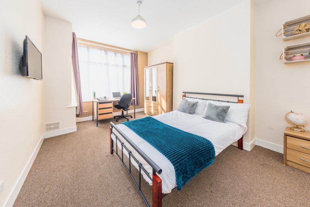 Additional image 9 of 6 bed terraced house to rentFosse Road South, Leicester LE3