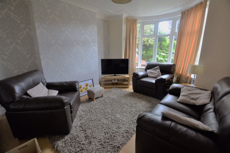 Additional image 4 of 3 bed semi-detached house to rentVicarage Gardens, Scunthorpe DN15