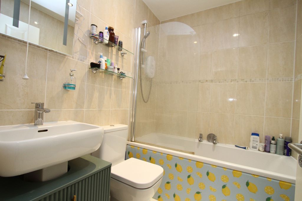Additional image 7 of 2 bed flat to rentLower Linden Road, Clevedon BS21