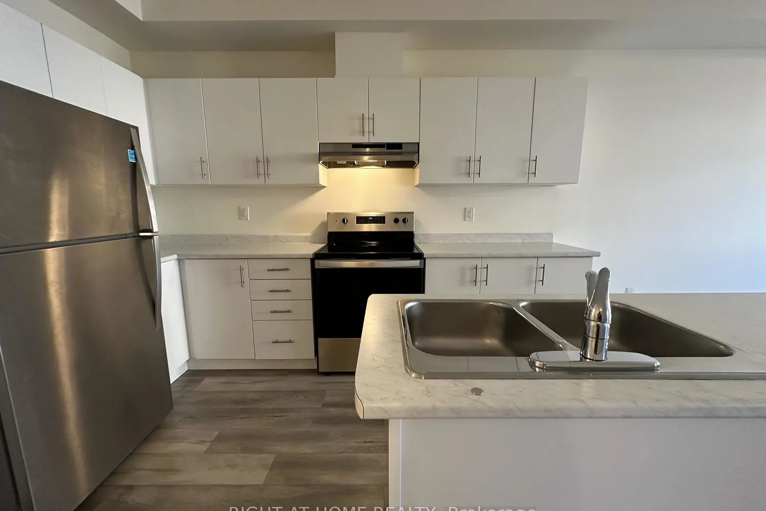 Additional image 8 of 40 Zinfandel Drive 22