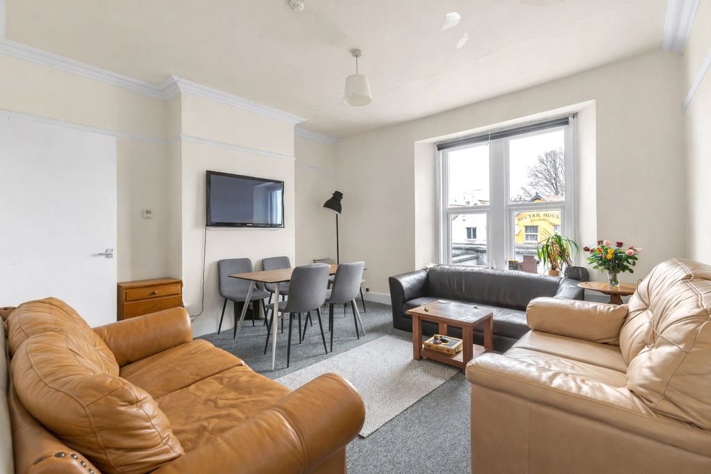 6 bed shared accommodation to rentGloucester Road, Bishopston, Bristol BS7 photo 2