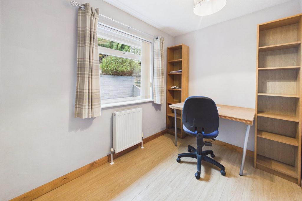 Additional image 10 of 4 bed semi-detached house to rentRippleside, Portishead, Bristol BS20