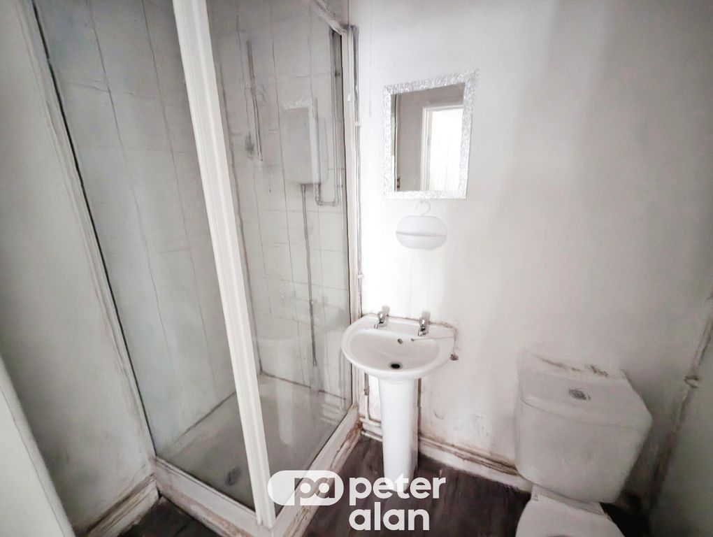 Additional image 9 of 2 bed flat to rentClytha Square, Newport NP20