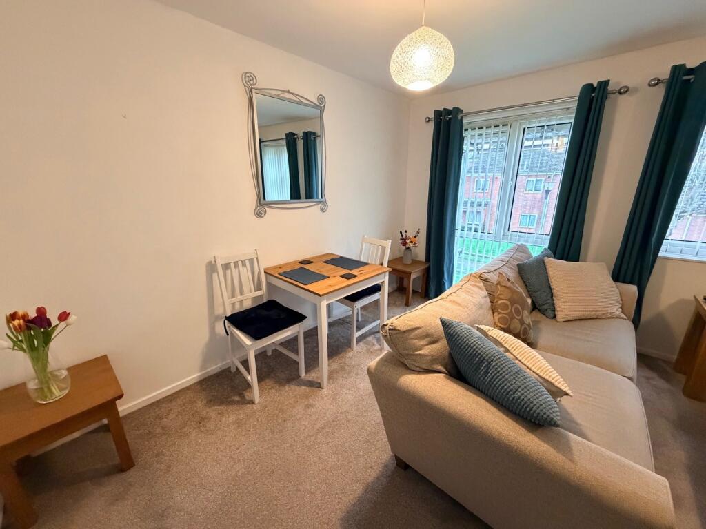 Additional image 3 of Bowling Green Close