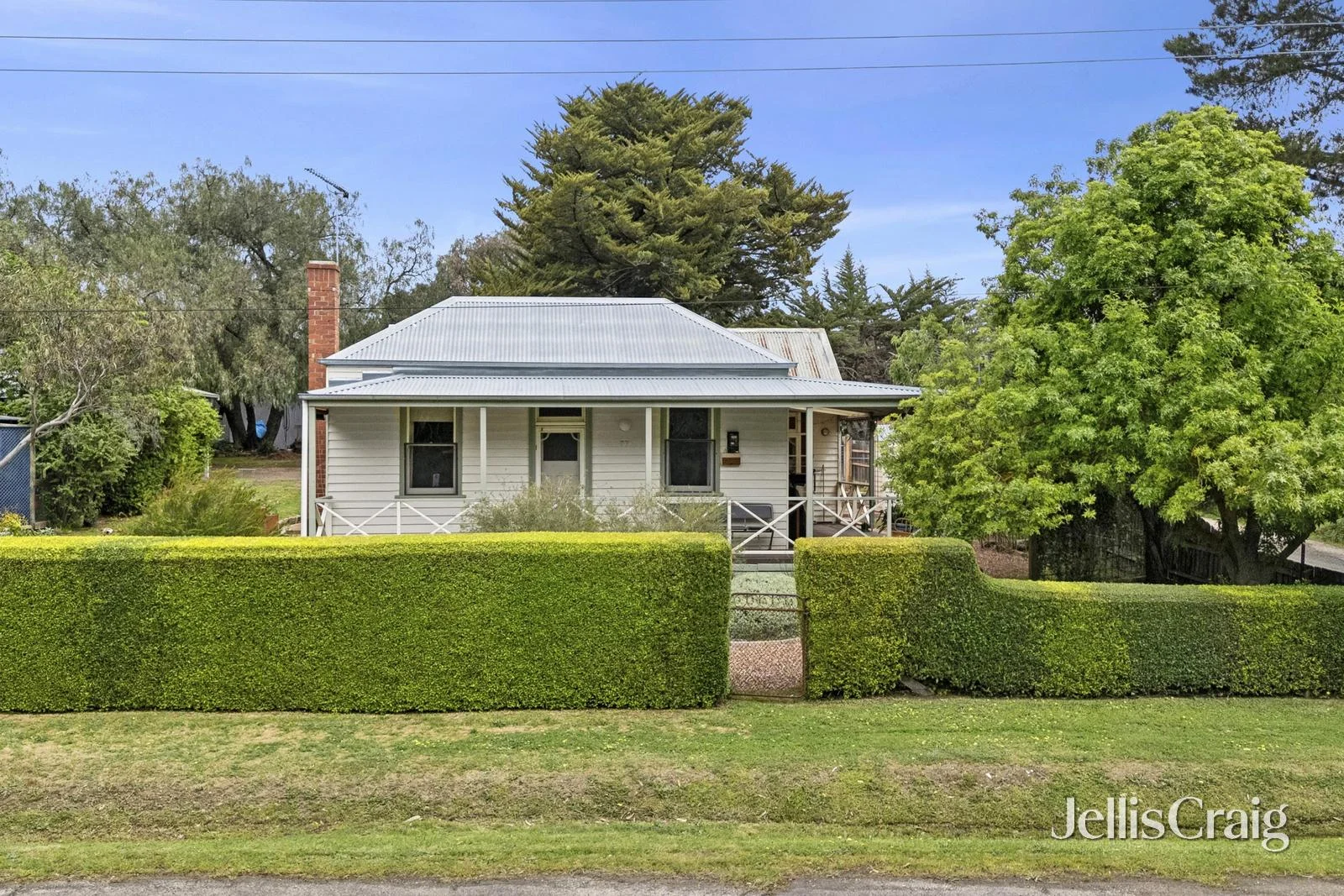 57 Main Road, Chewton VIC 3451