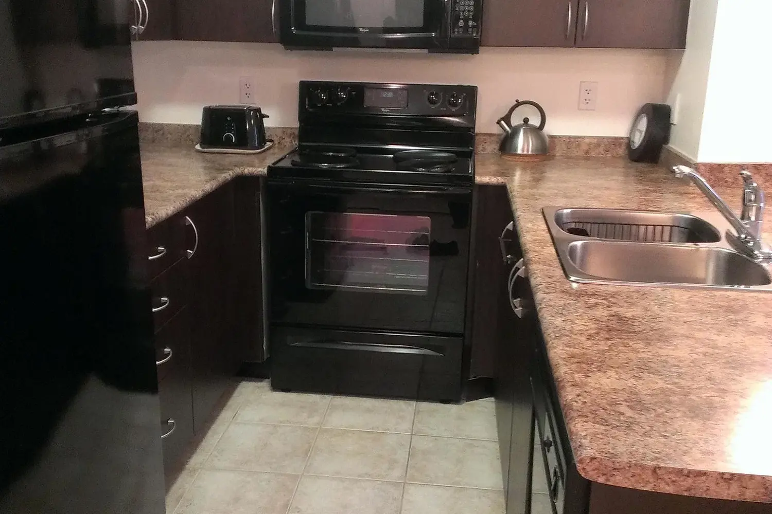 Additional image 3 of 872 Sheppard Avenue 316