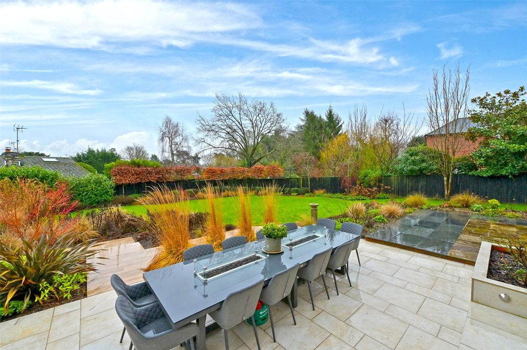 Additional image 19 of 5 bed detached house to rentNew Road, Shiplake, Henley-On-Thames, Oxfordshire RG9