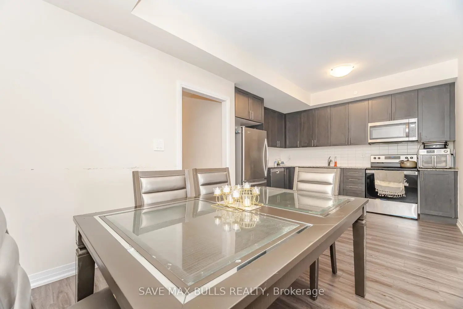 Additional image 15 of 1589 Rose Way 119