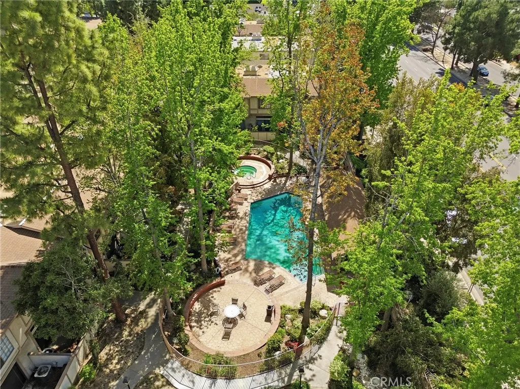 Additional image 79 of 7100 Balboa Boulevard Unit 1003, Lake Balboa, CA 91406