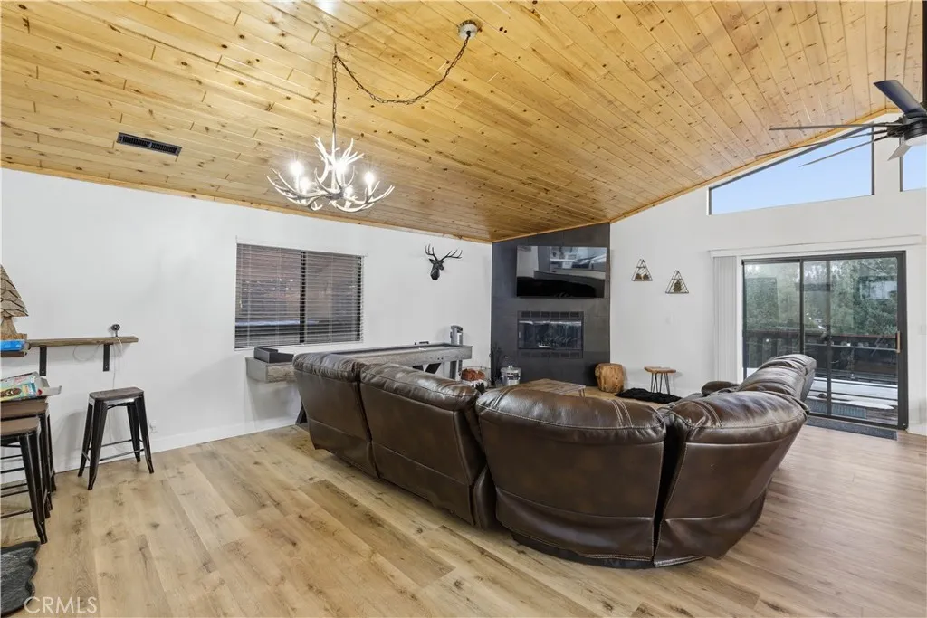 Additional image 5 of 42677 Alta Vista Avenue, Big Bear Lake, CA 92315