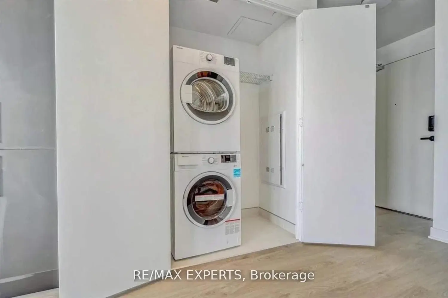 Additional image 4 of 3900 Confederation Parkway 2710