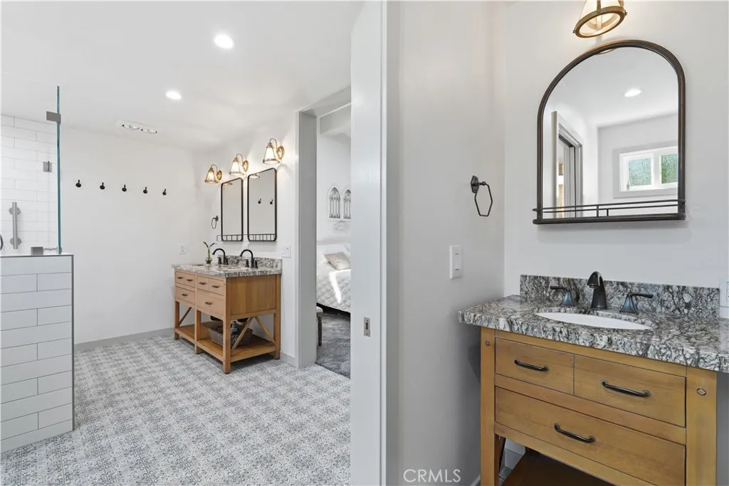 Additional image 42 of 5640 E Parkcrest St, Long Beach, CA 90808