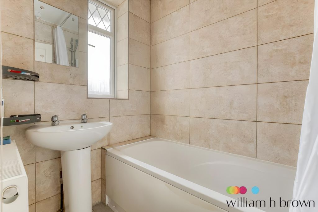 Additional image 7 of 6 bed property to rentScarnell Road, Norwich NR5