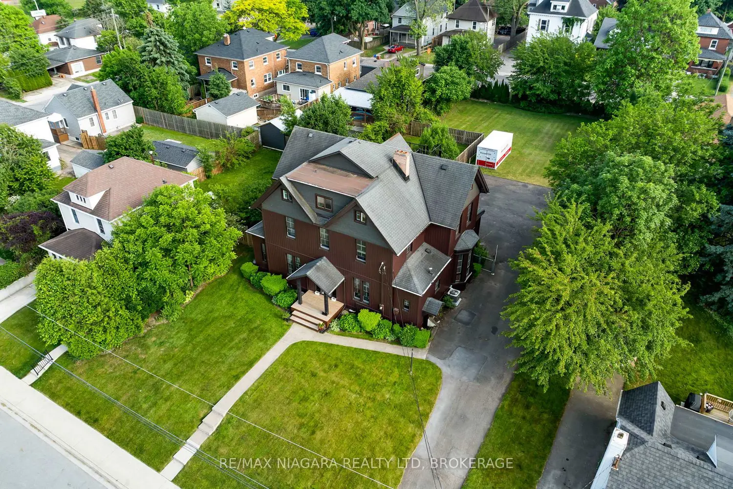 Additional image 16 of 5368 Menzie Street