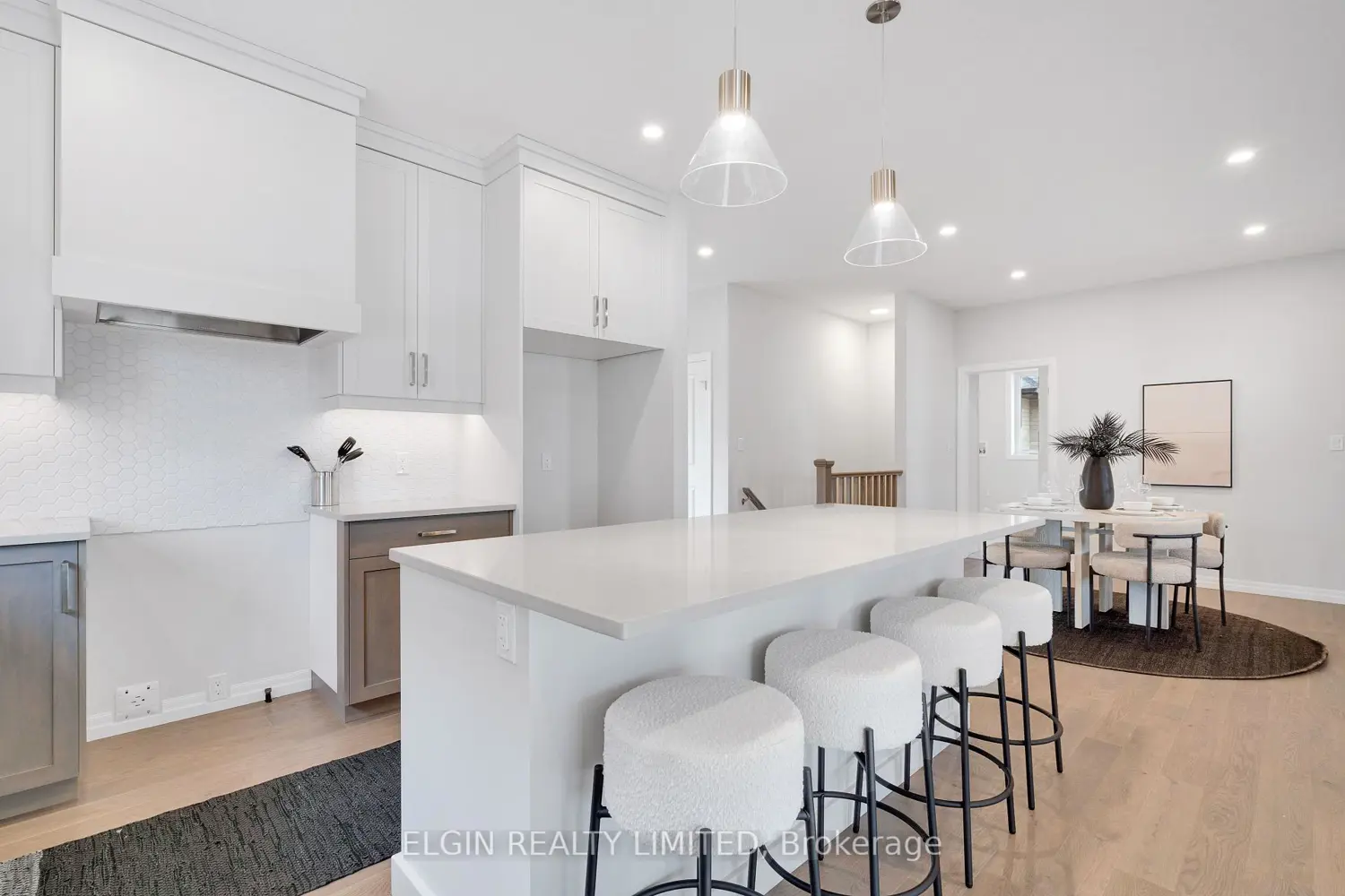 Additional image 5 of 8 Hartland Circle