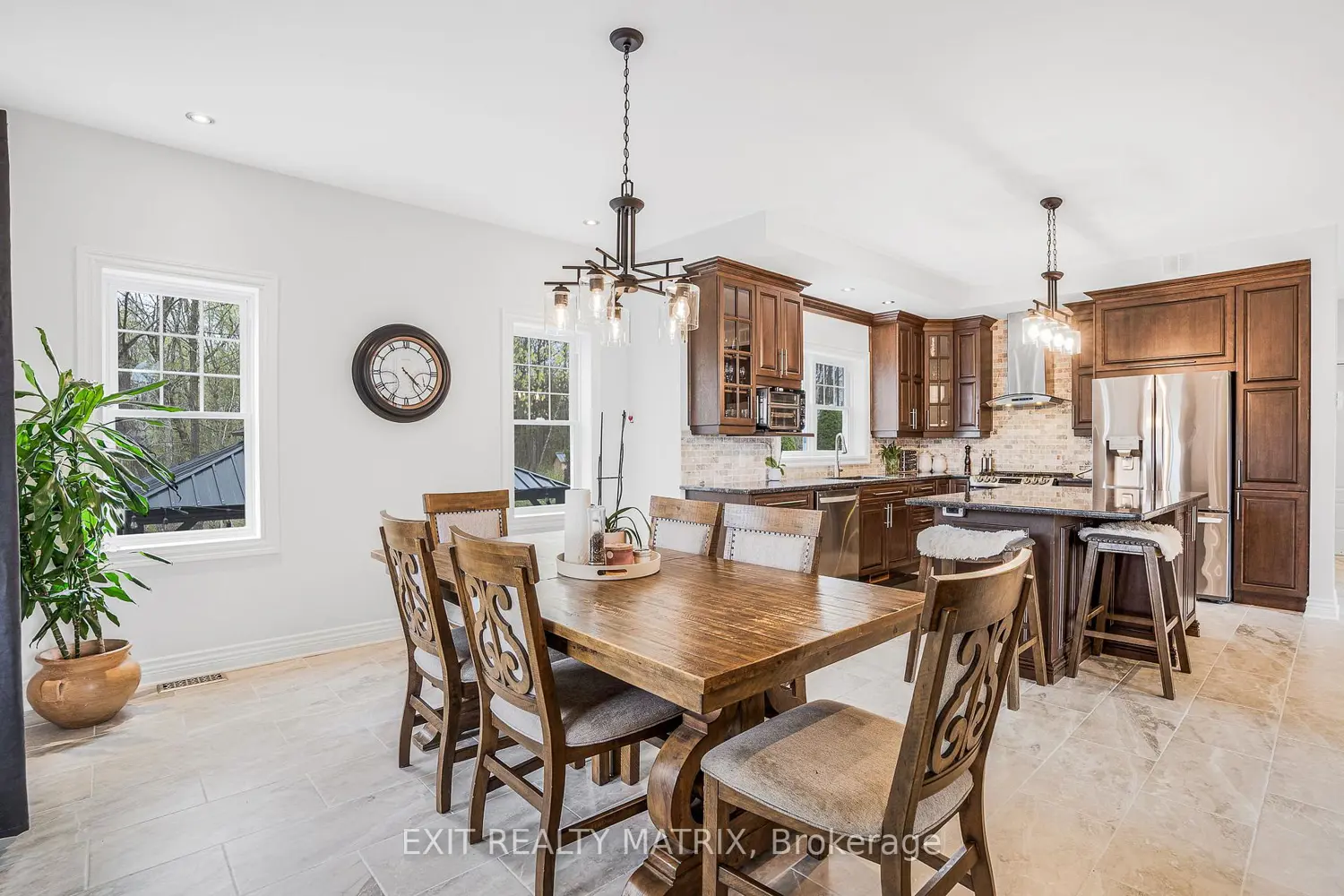 Additional image 6 of 64 Radstock Lane 5