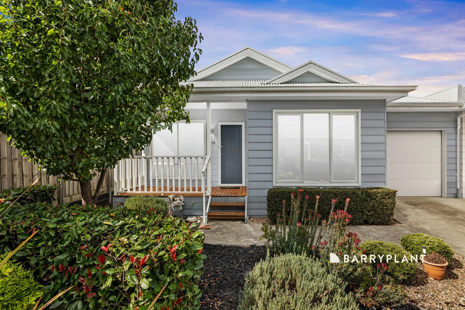 119/10 Skylark Boulevard, Clyde North VIC 3978