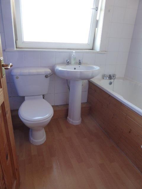 Additional image 7 of 2 Bed Flat, Claverhouse Drive, EH16, N1 7GU