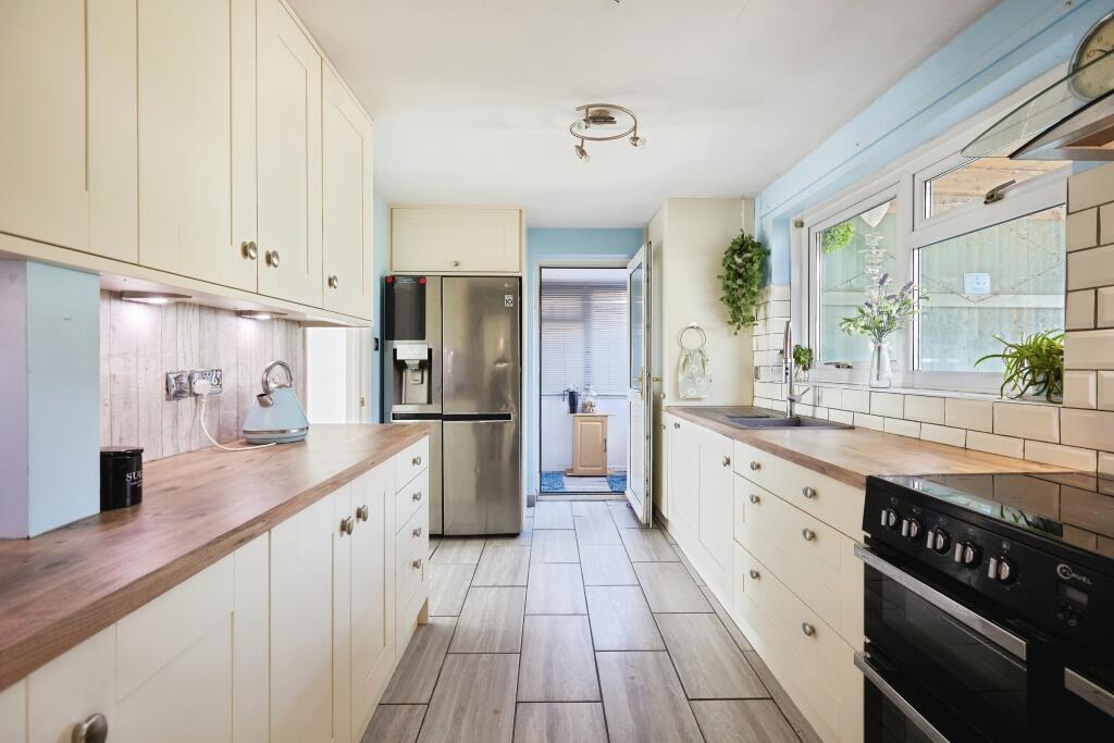 Additional image 5 of Southgate Drive, Wincanton, BA9