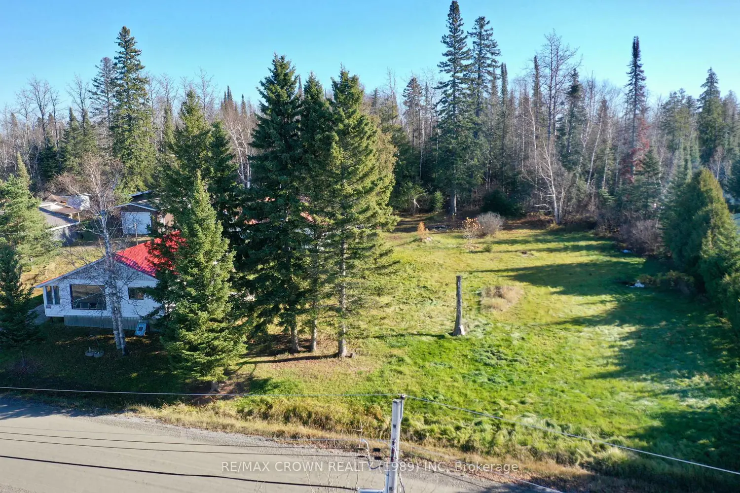 Additional image 20 of 42 Lefebvre Peninsula Road